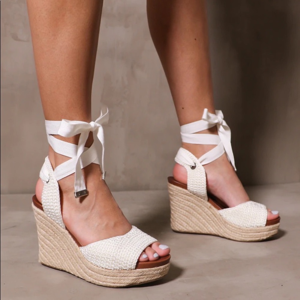 White wedges